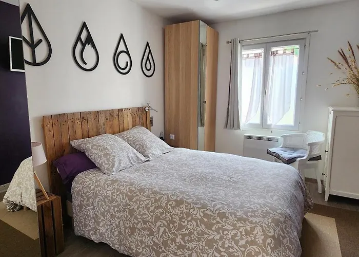 Maison Au Bout Du Chemin